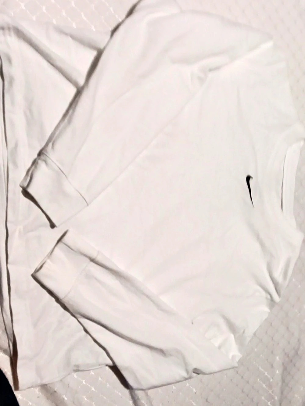 Nike The Nike Tee Short Sleeve Tee in White Size Large